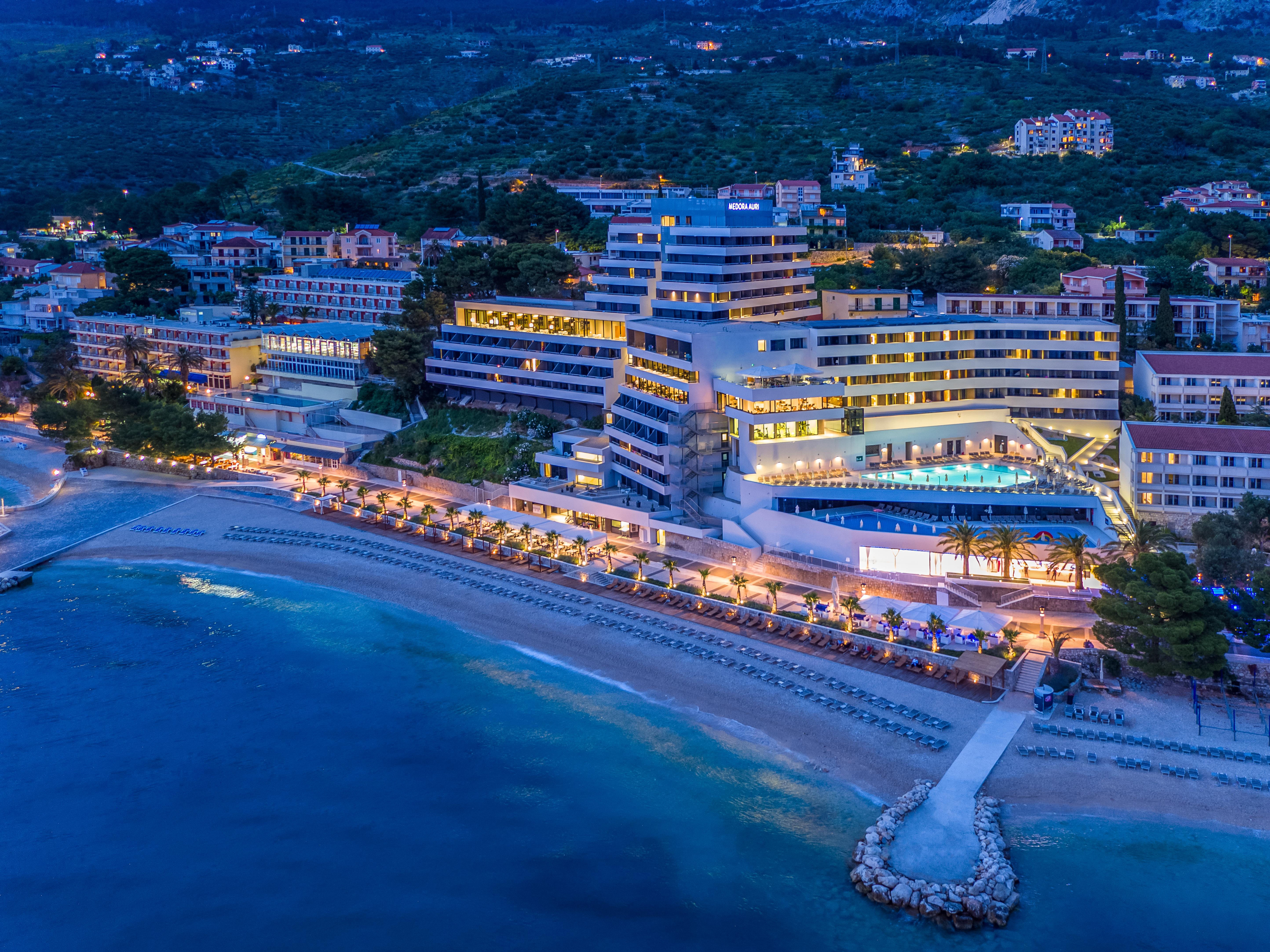 Medora Auri Family Beach Resort Podgora Exterior foto